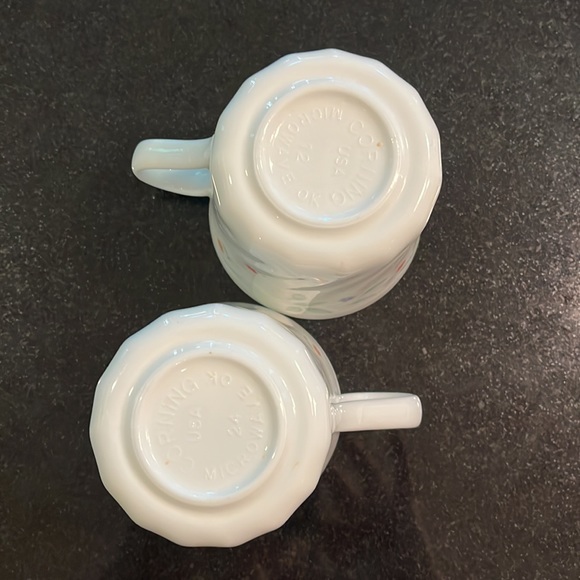 Corning Corelle English Meadow Flat Cup / Mug Swirl Floral.  Set of 2. - Picture 4 of 13